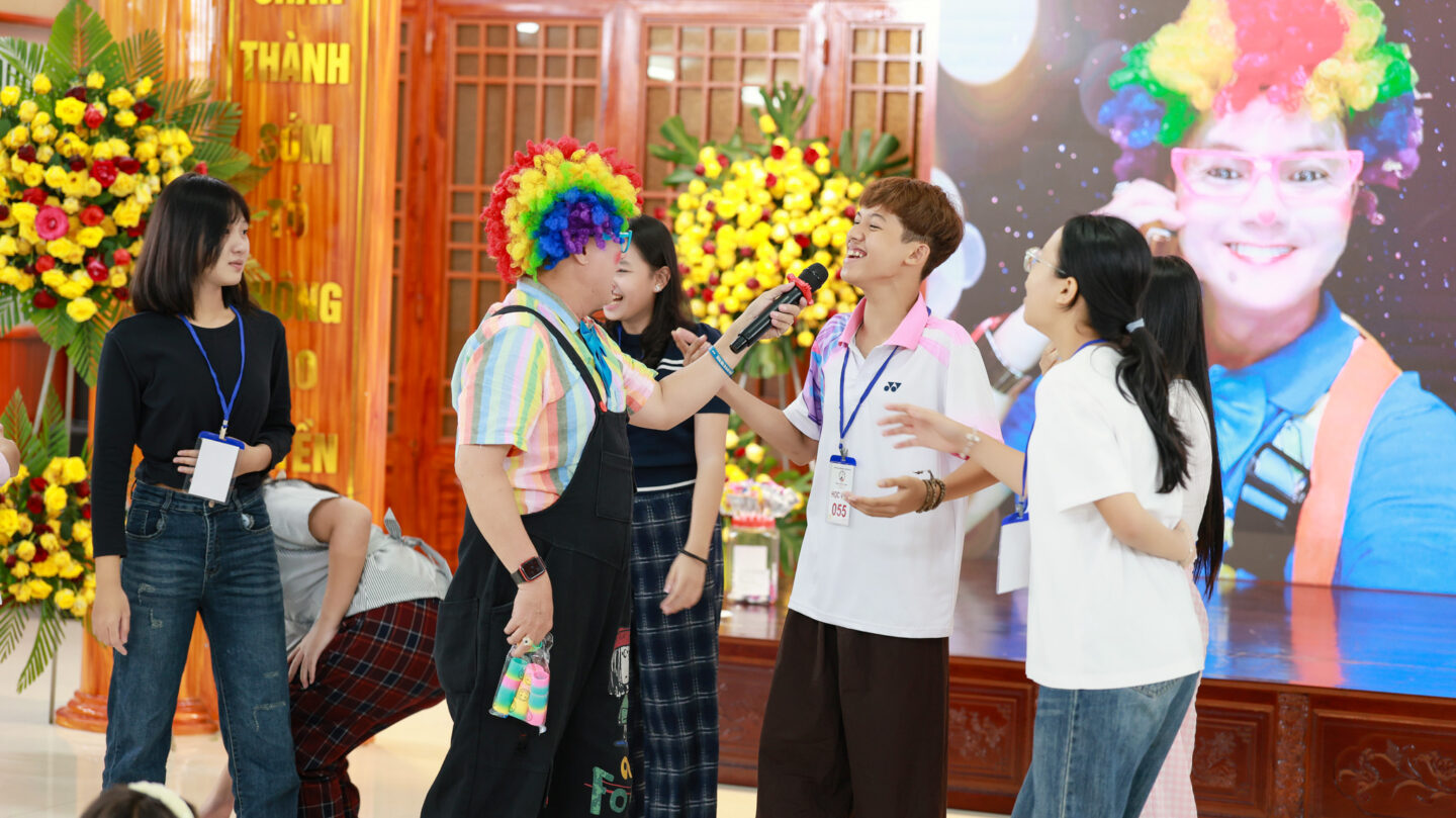 giao luu khoa N 12
