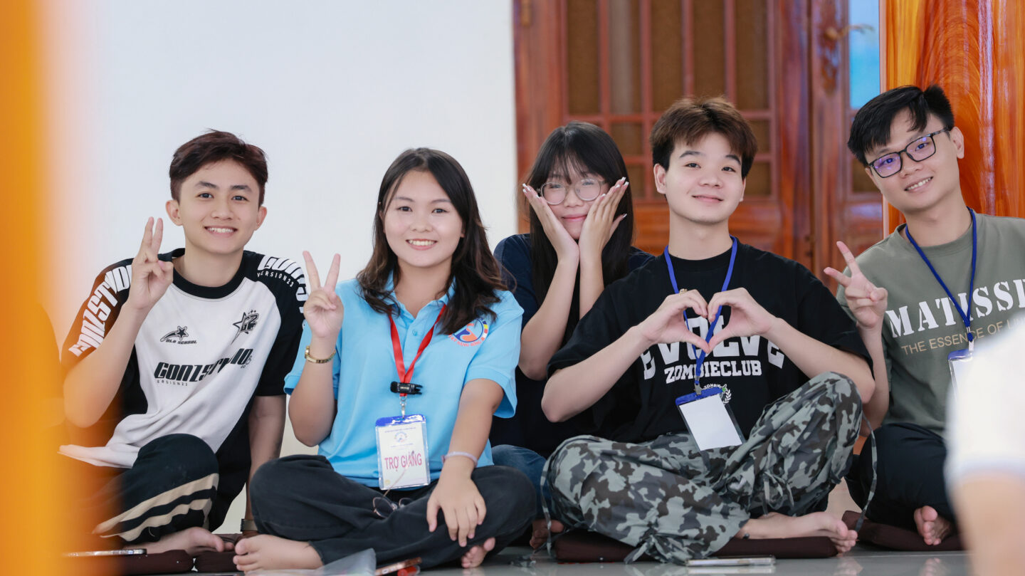 giao luu mc quynh huong 14