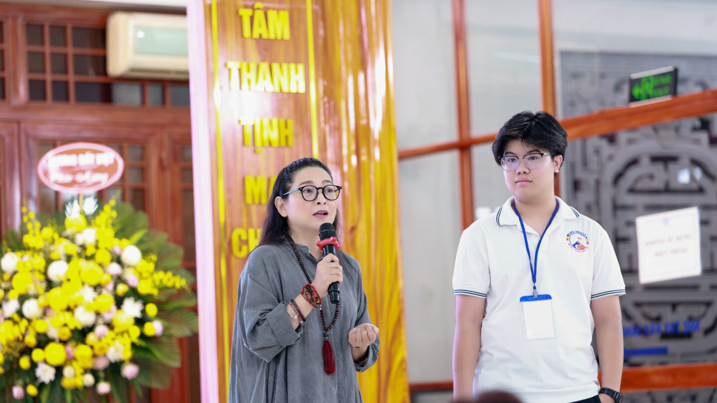 giao luu mc quynh huong 19 giao luu mc quynh huong 19