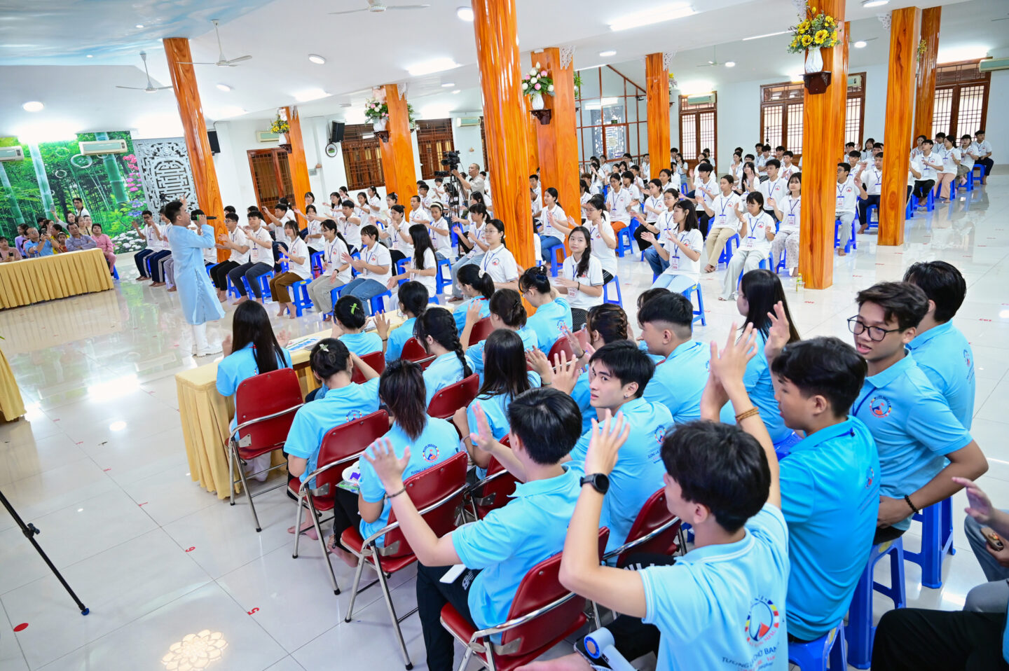 khai giang khoaL 02