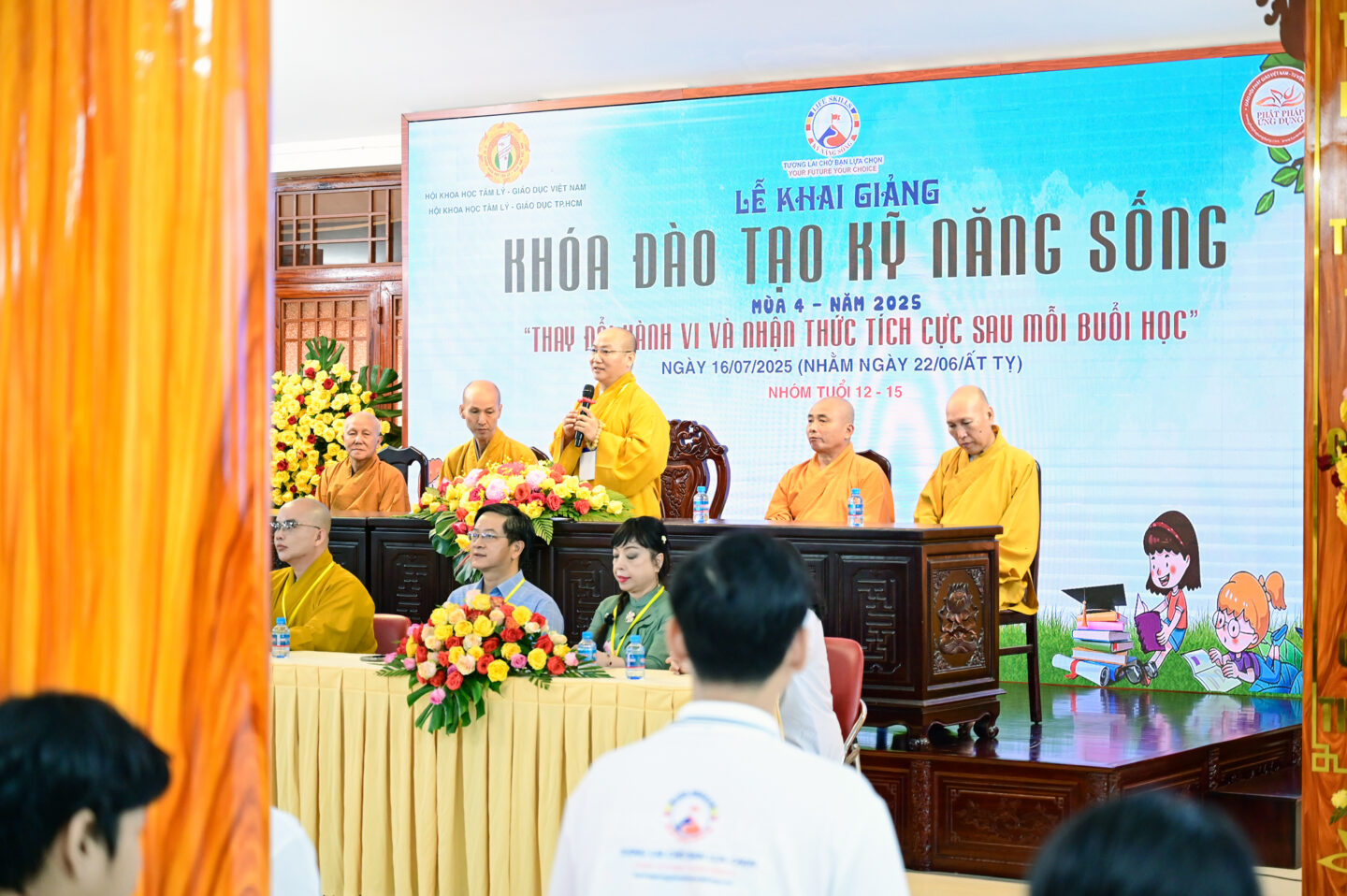 khai giang khoaL 03