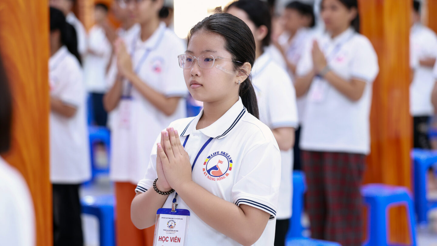 khai giang khoaL 12