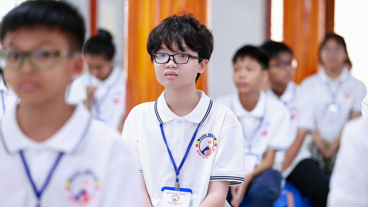 khai giang khoaL 19