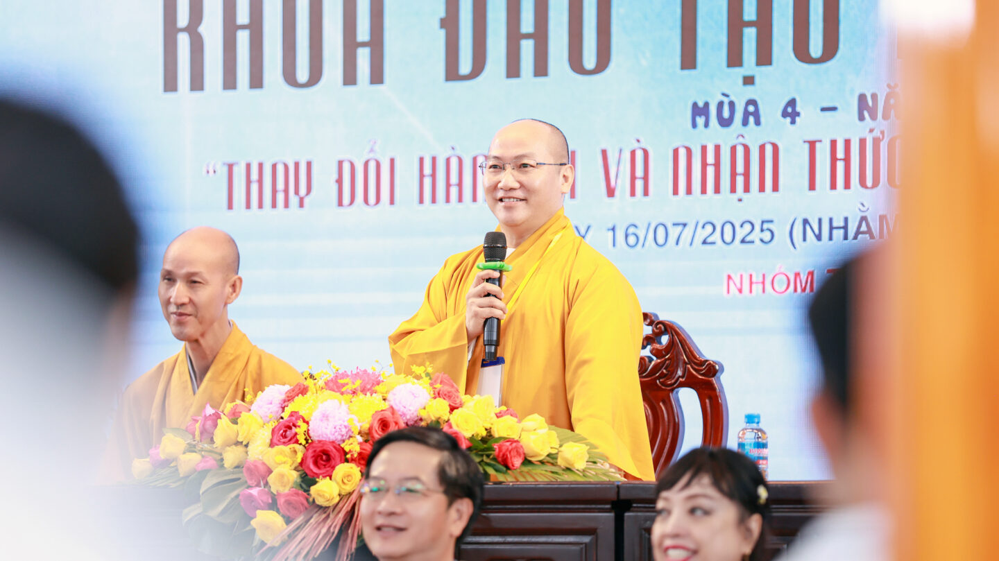 khai giang khoaL 25