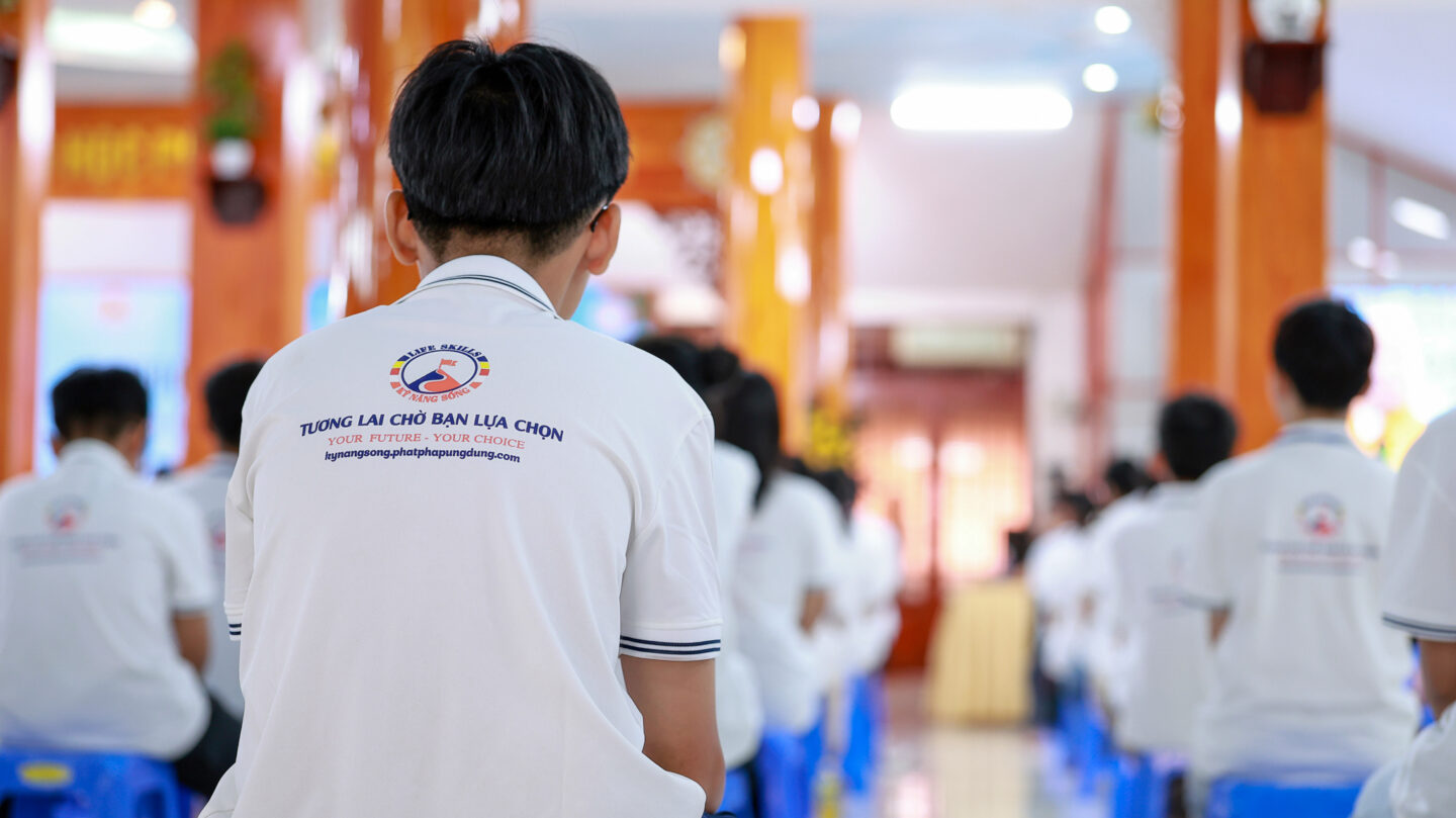 khai giang khoaL 26