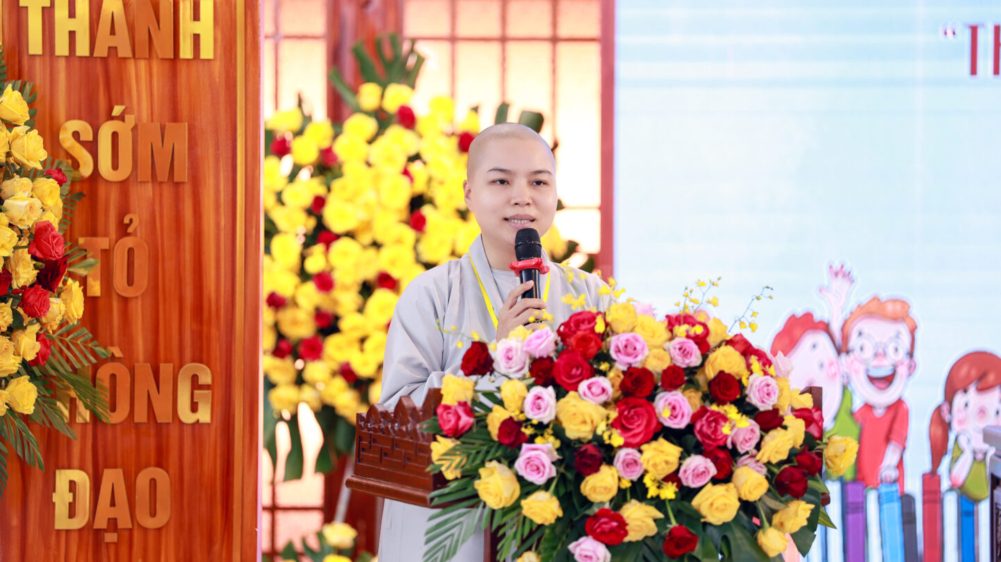 khai giang khoaL 27