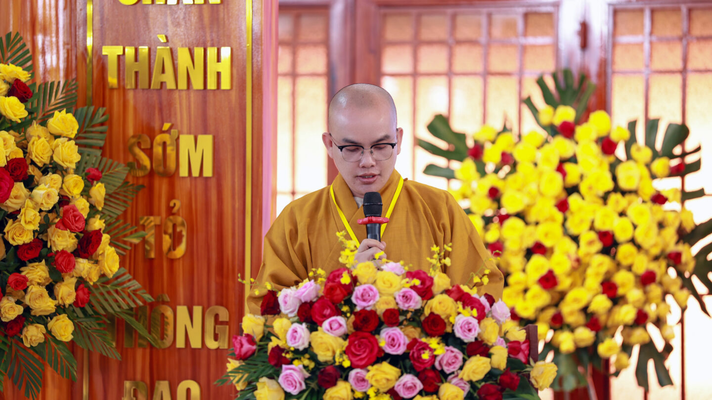 khai giang khoaL 28