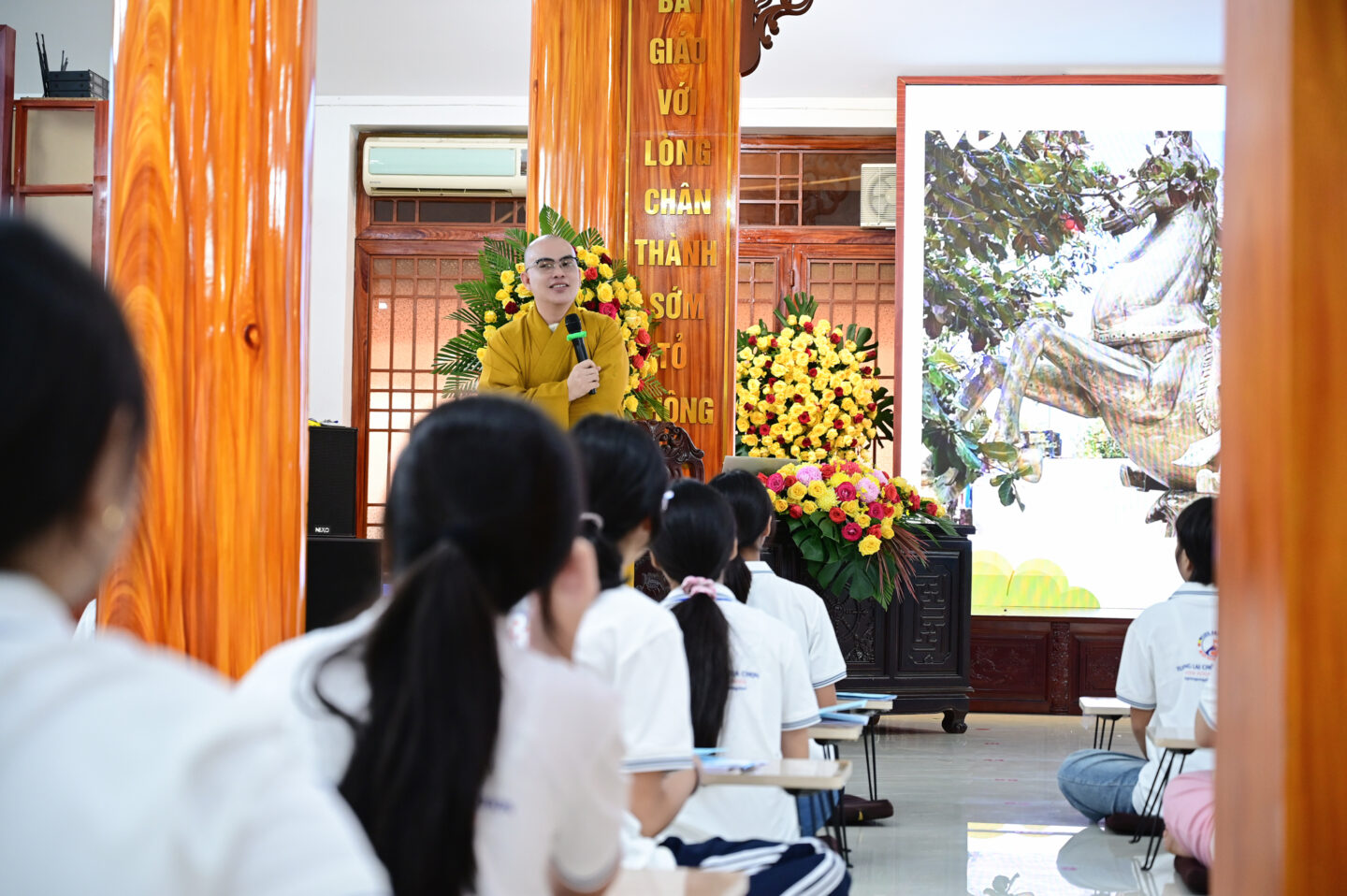 y thuc van hoa 05