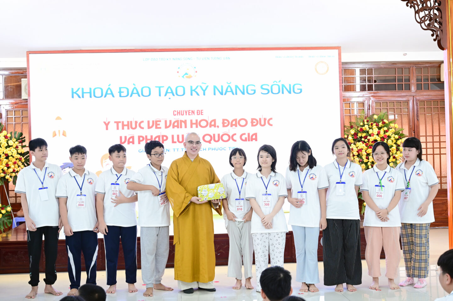 y thuc van hoa 09