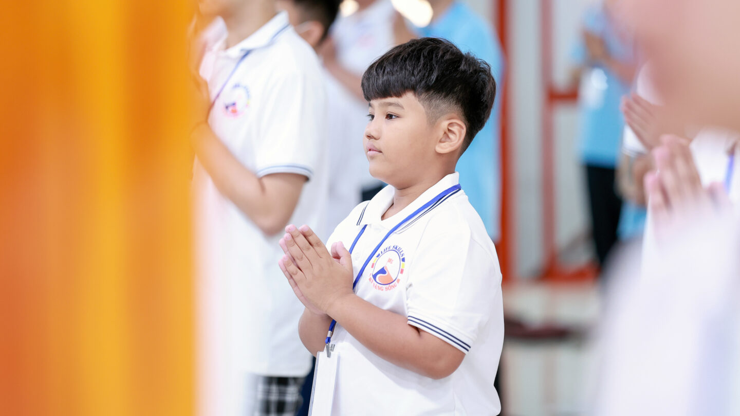 y thuc van hoa 11