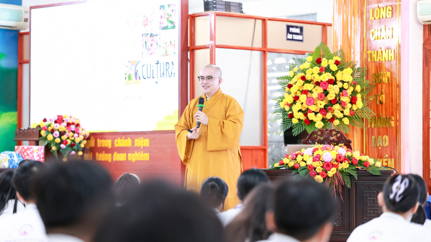 y thuc van hoa 30