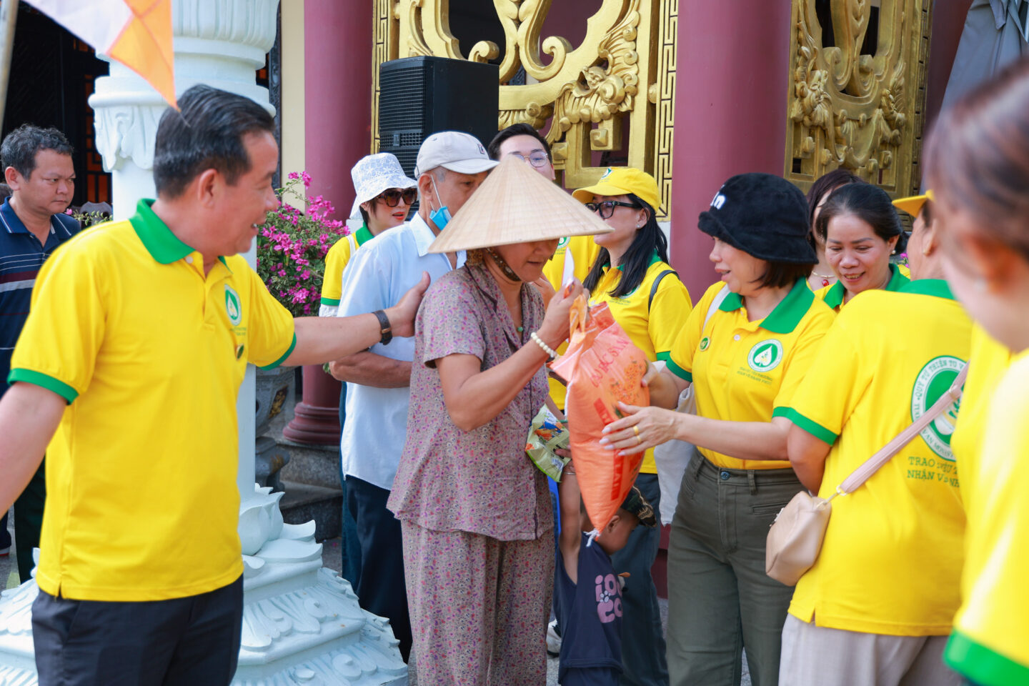 phat qua vu lan nhi my 53