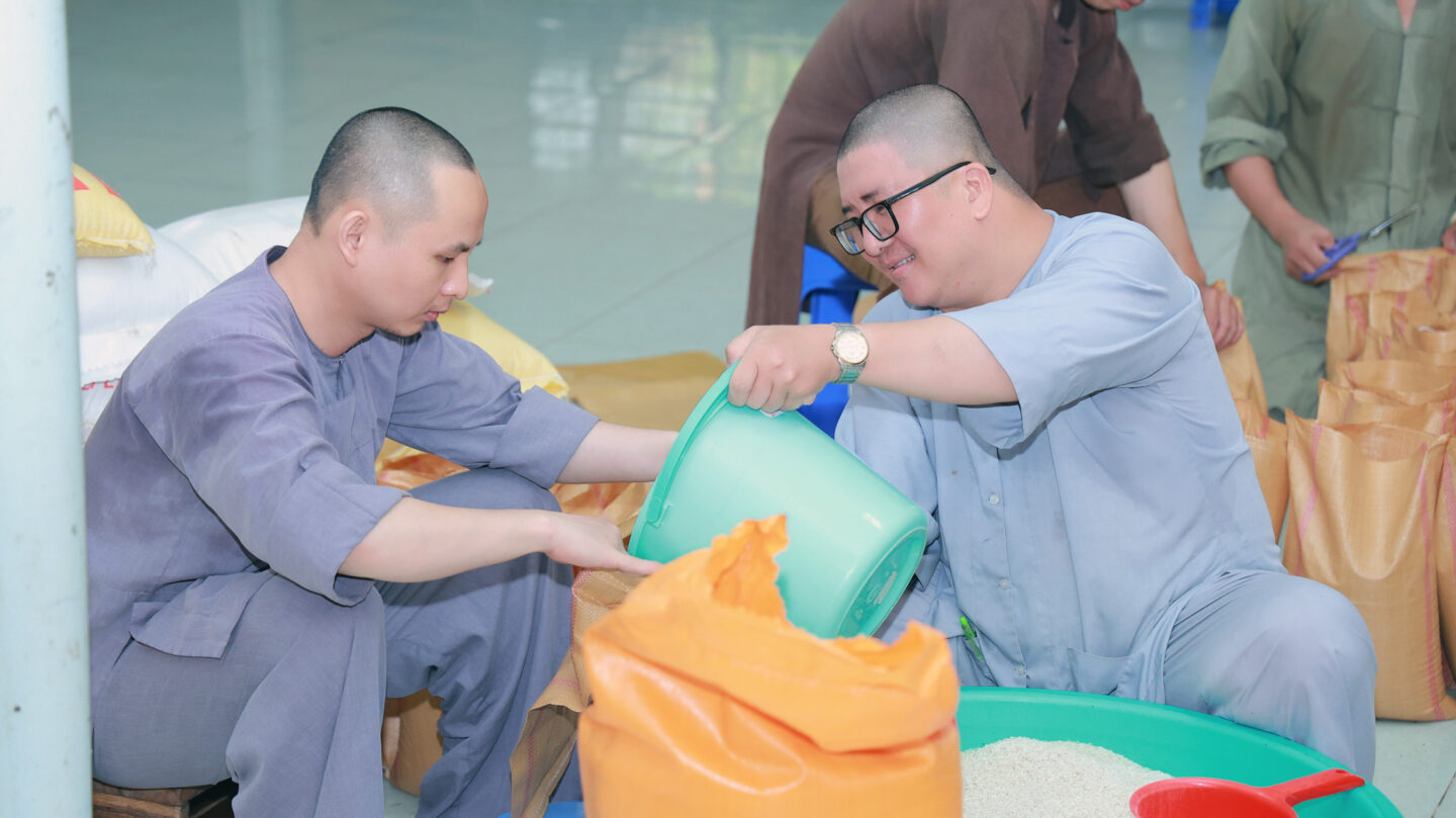 phat qua vu lan tvtv 03