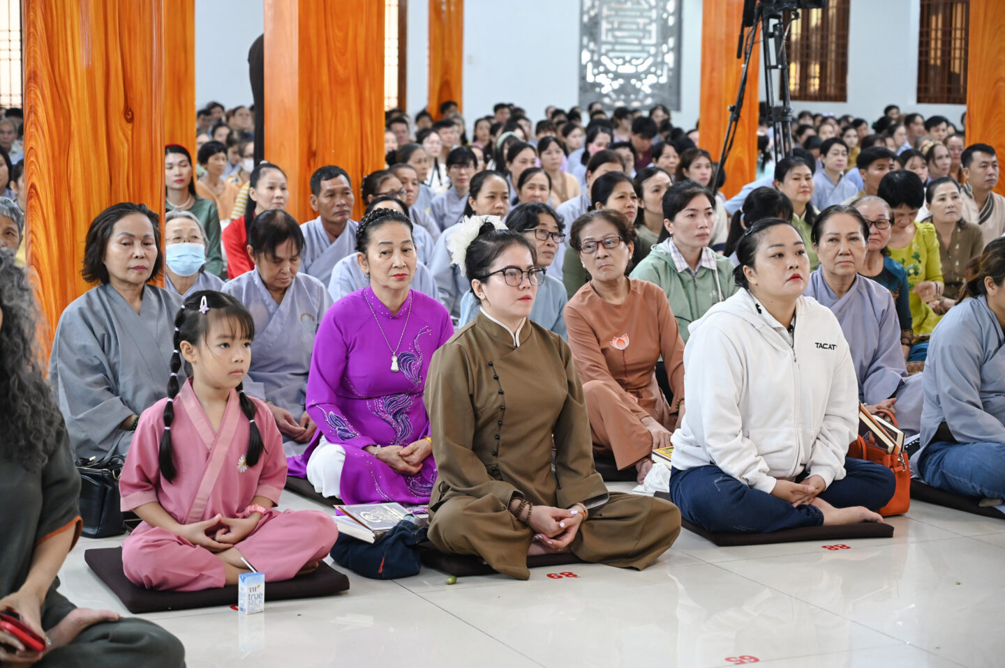 quy y vu lan 28