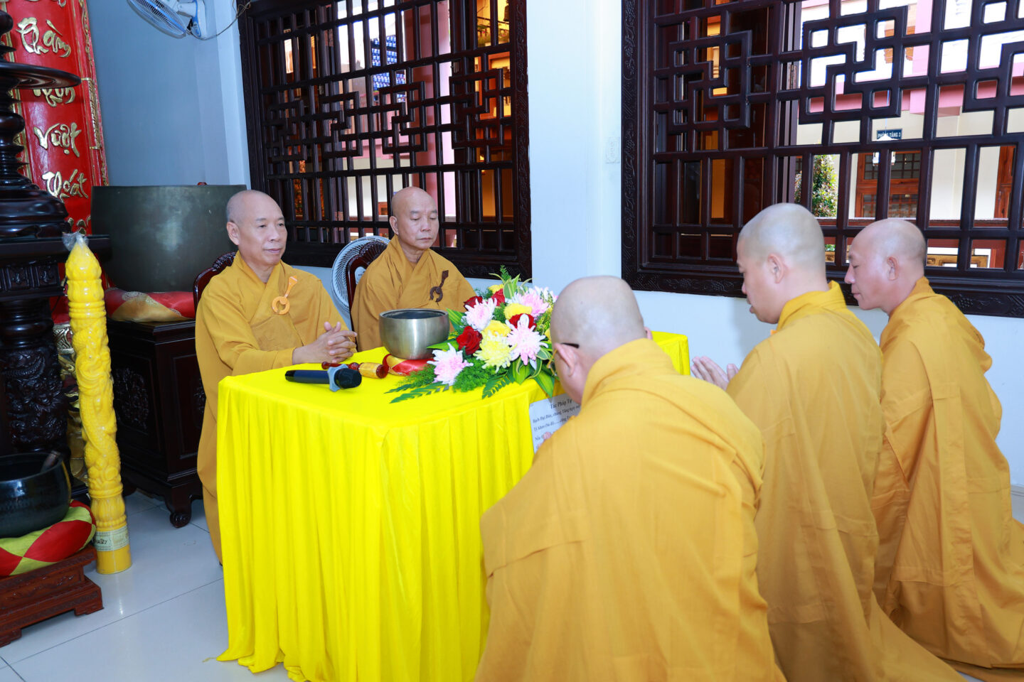 tu tu khanh tue 32