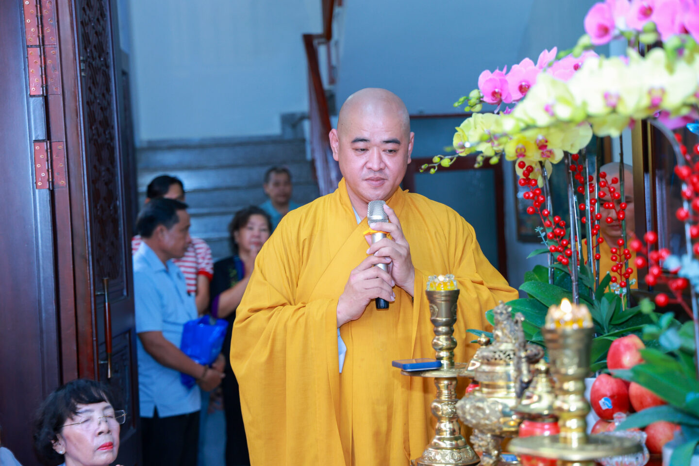 tu tu khanh tue 45