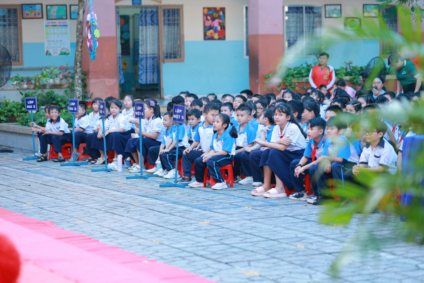 trung thu 2025 002