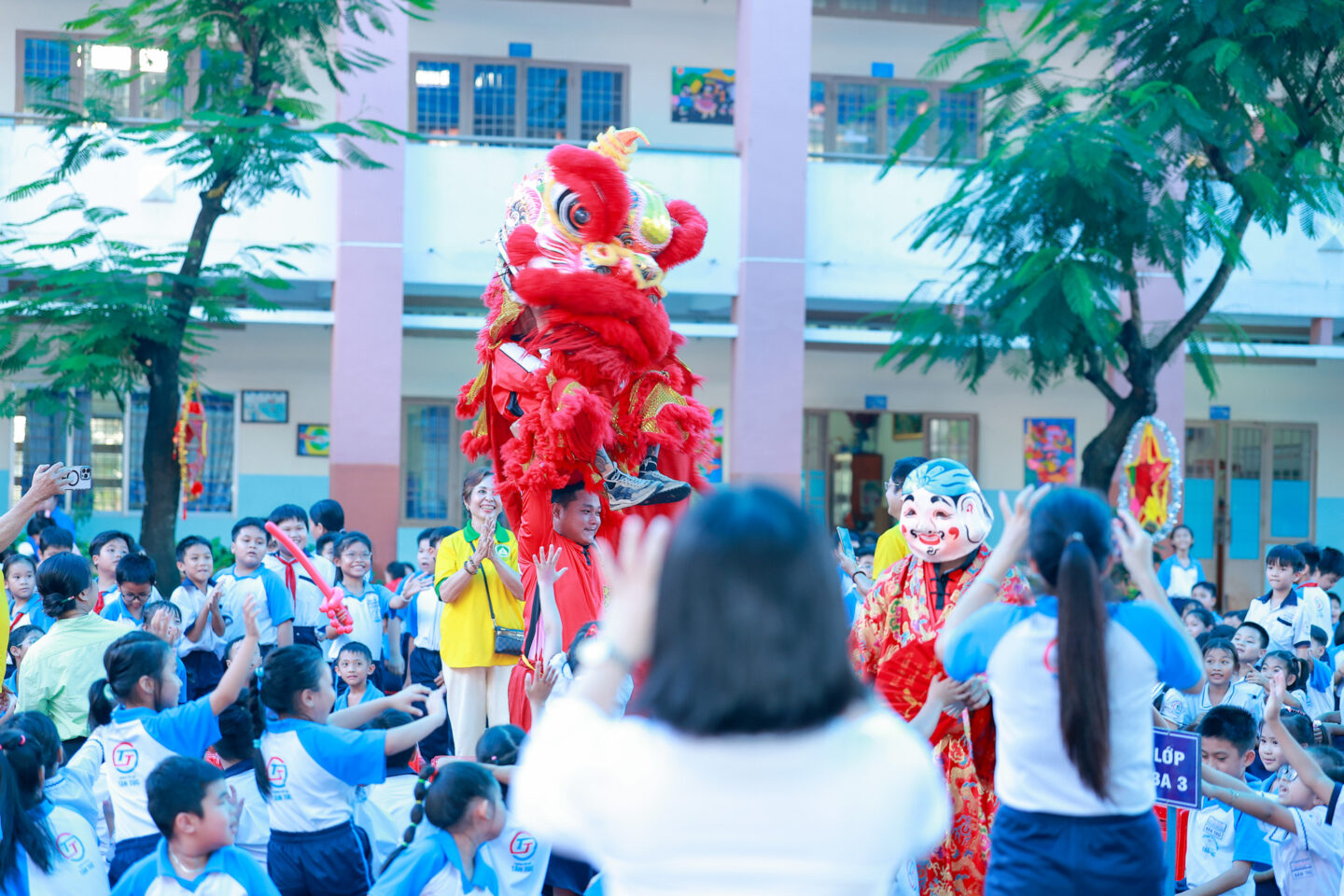 trung thu 2025 006