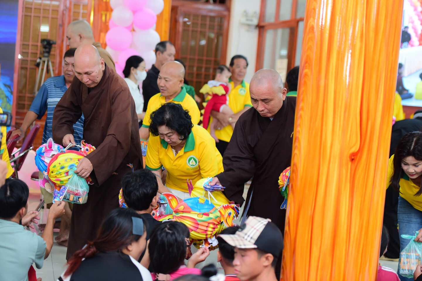 trung thu 2025 064