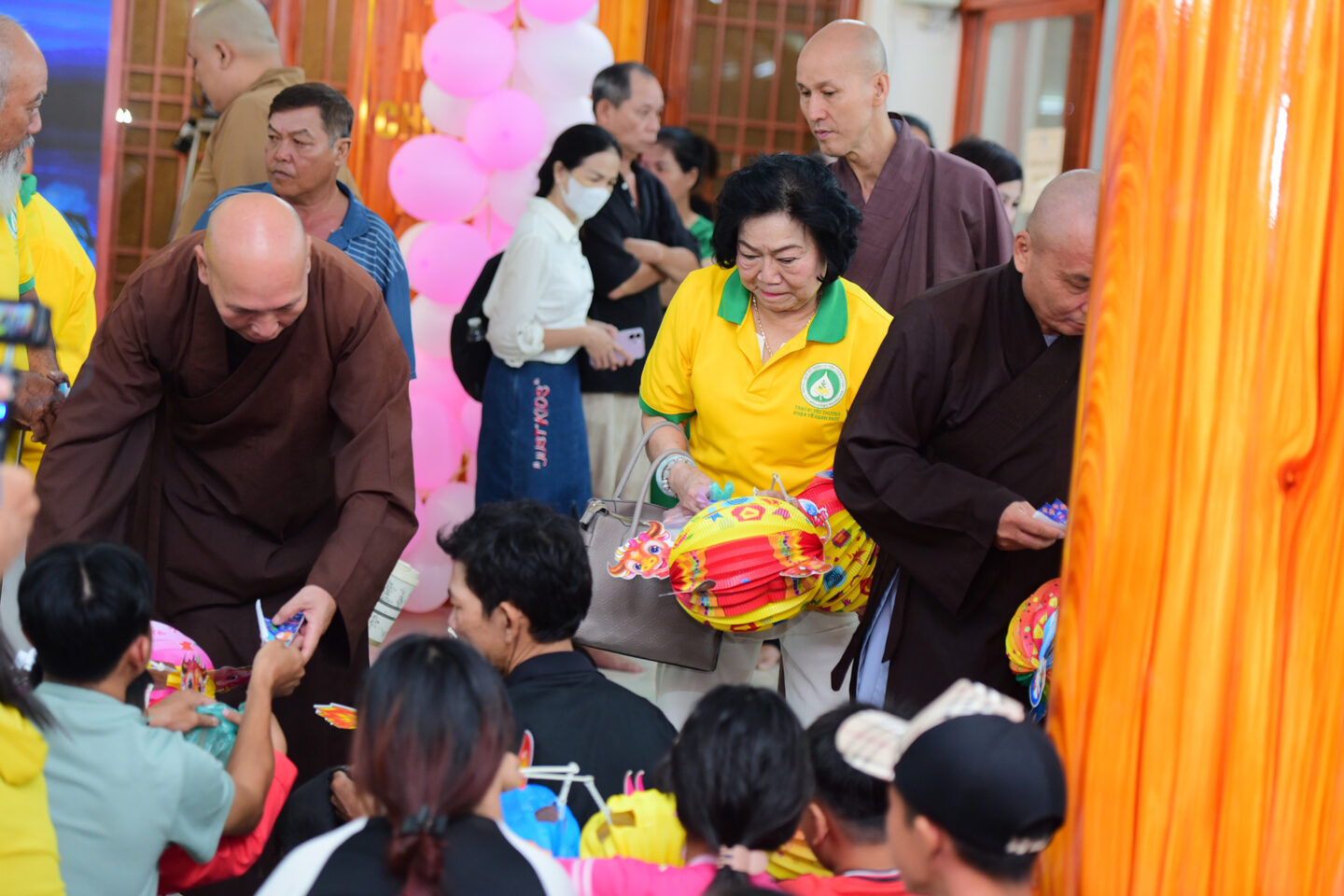 trung thu 2025 065