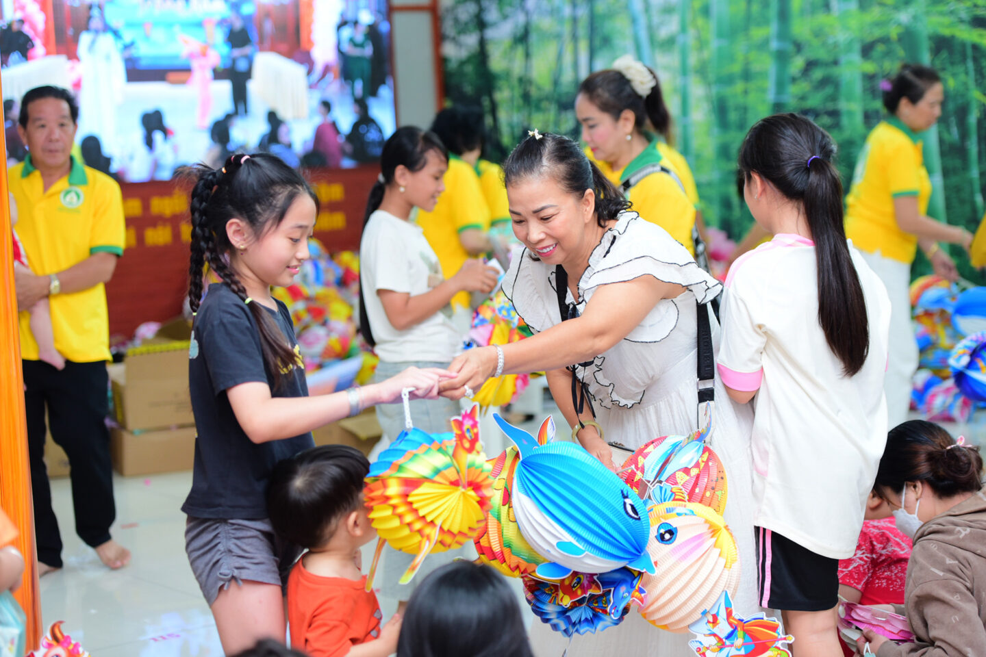 trung thu 2025 068