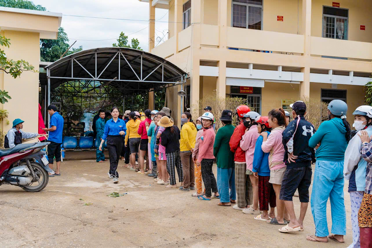 lan 2 khanh hoa 12