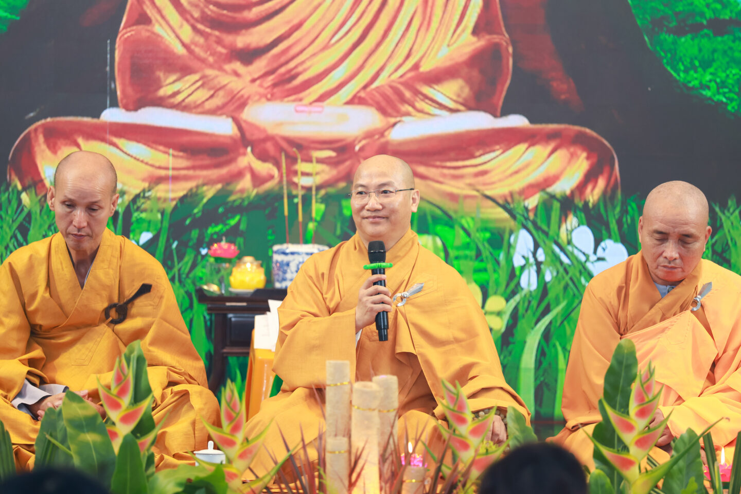 Phật thành đạo 2025 053 Phật thành đạo 2025 053
