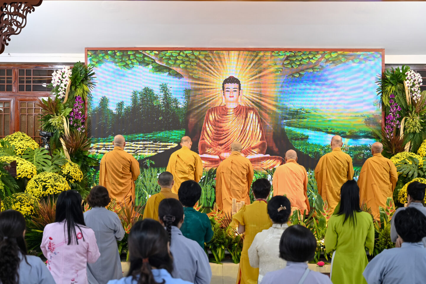 Phật thành đạo 2025 101