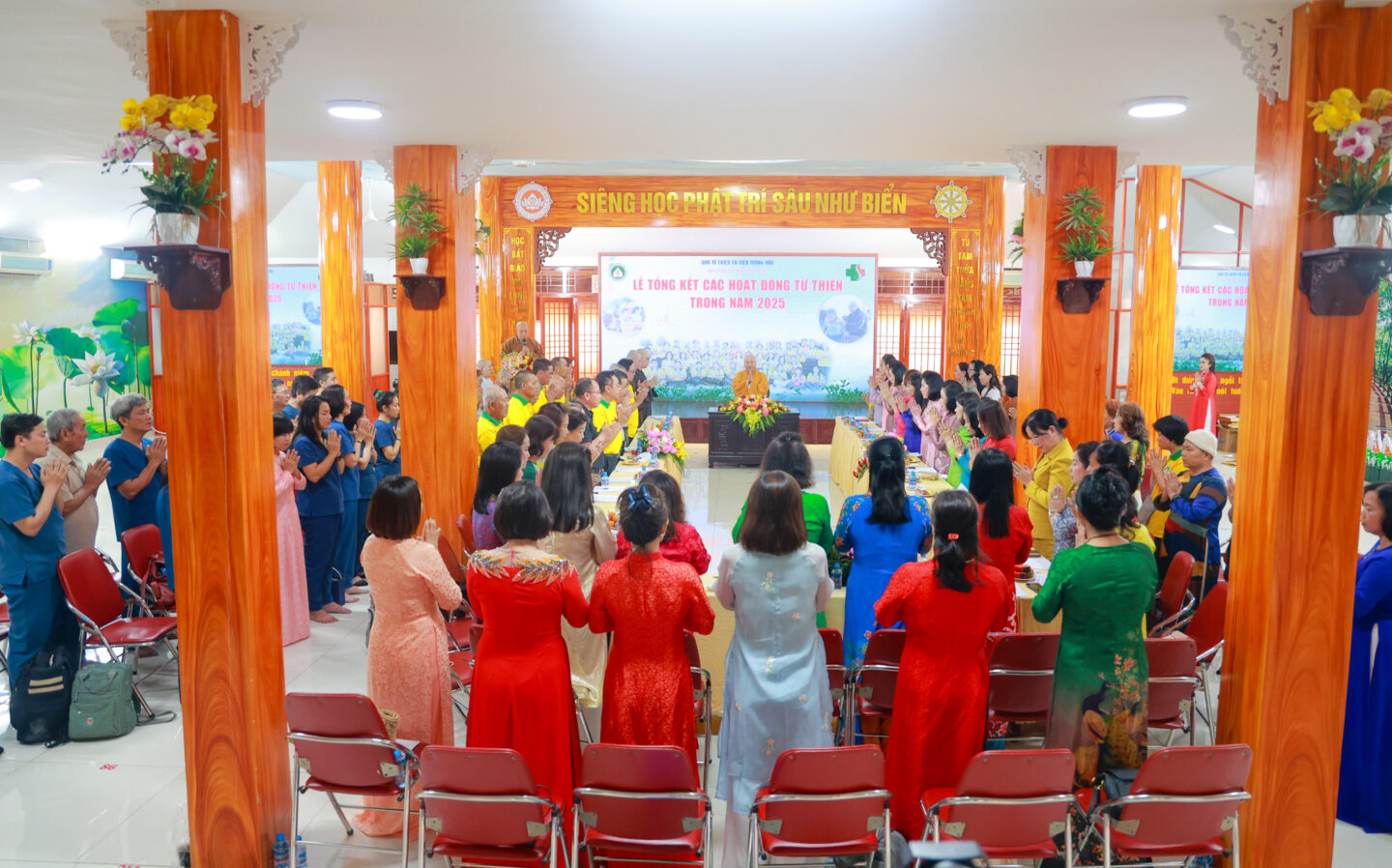họp quỹ cuối năm 001