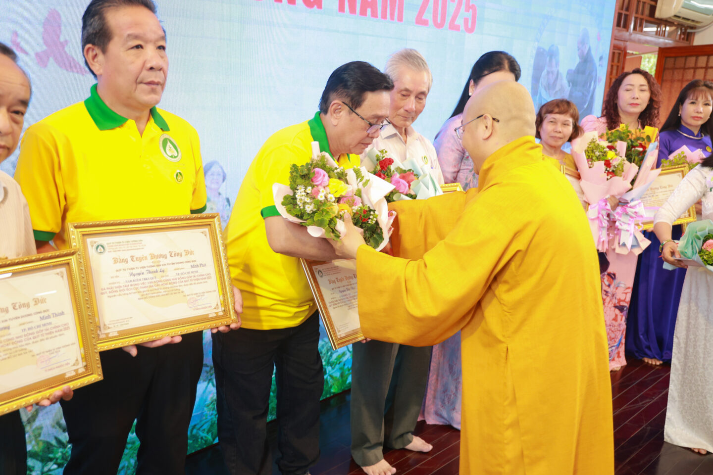 họp quỹ cuối năm 066