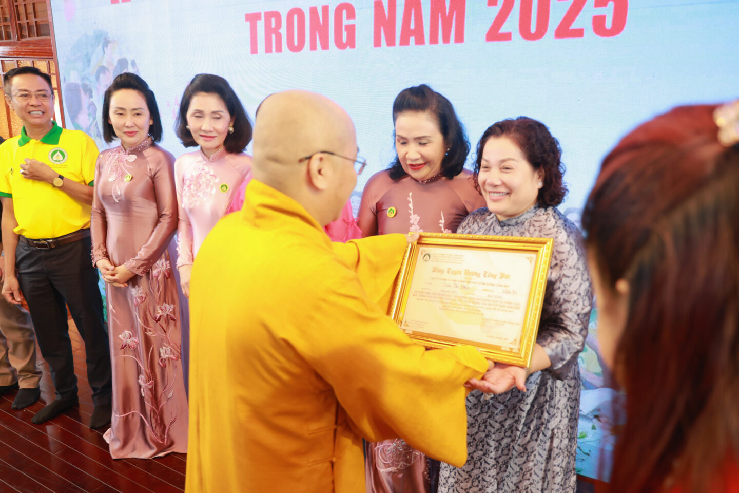 họp quỹ cuối năm 069