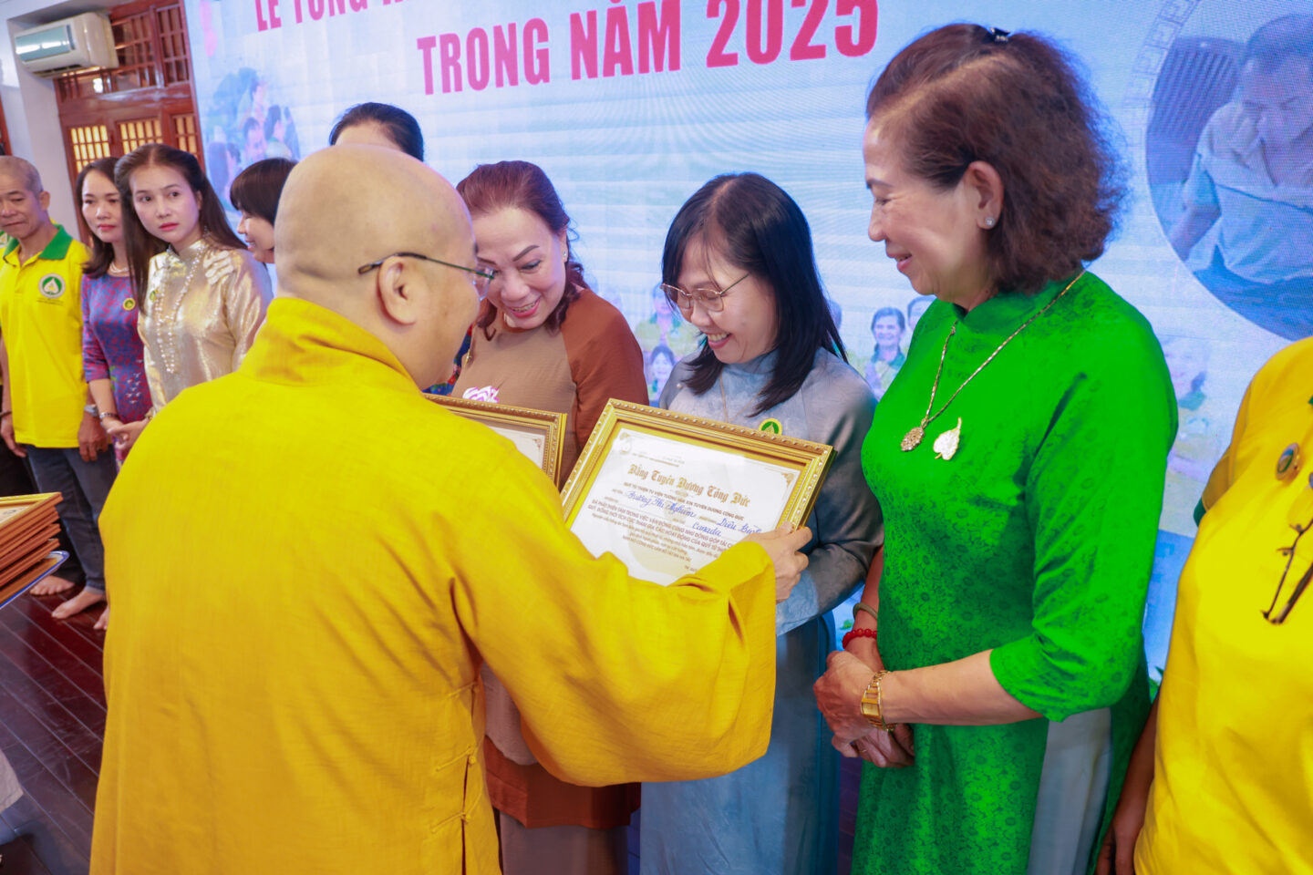 họp quỹ cuối năm 093