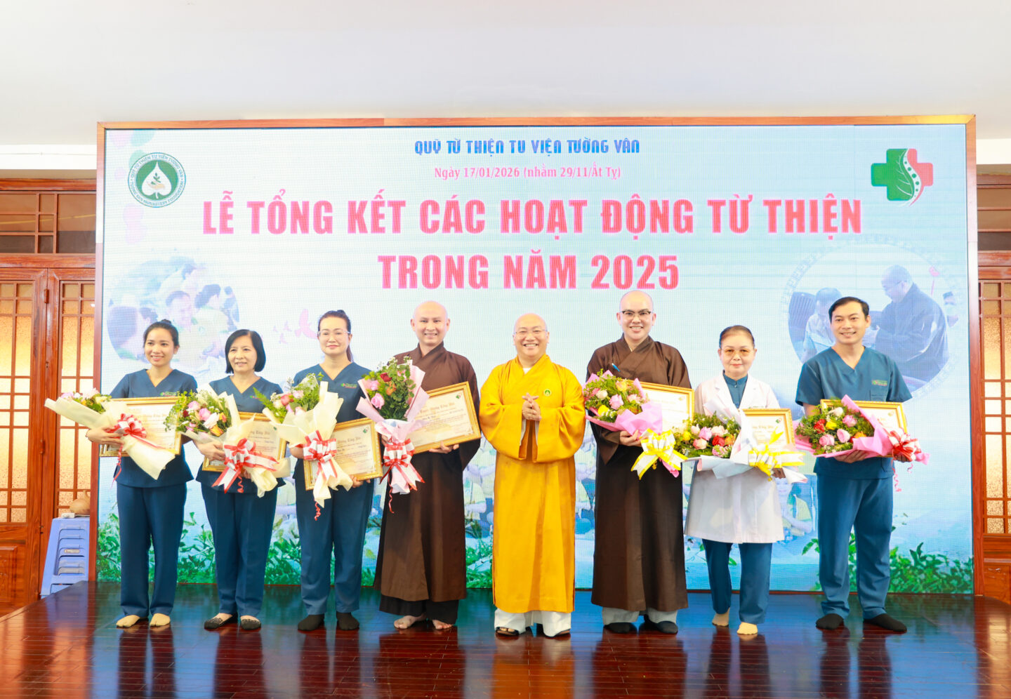 họp quỹ cuối năm 111
