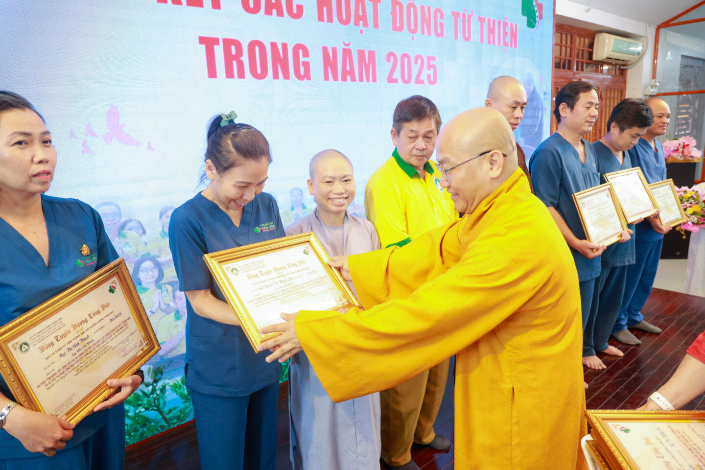 họp quỹ cuối năm 128