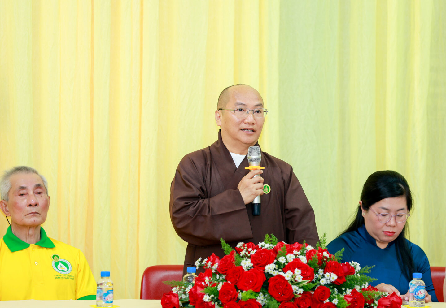qua tet tuong van 007