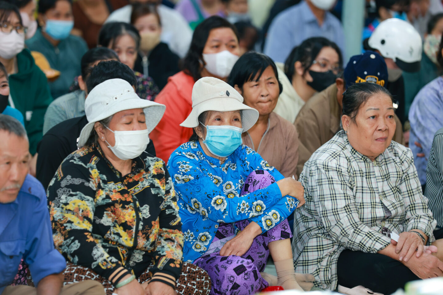 qua tet tuong van 018
