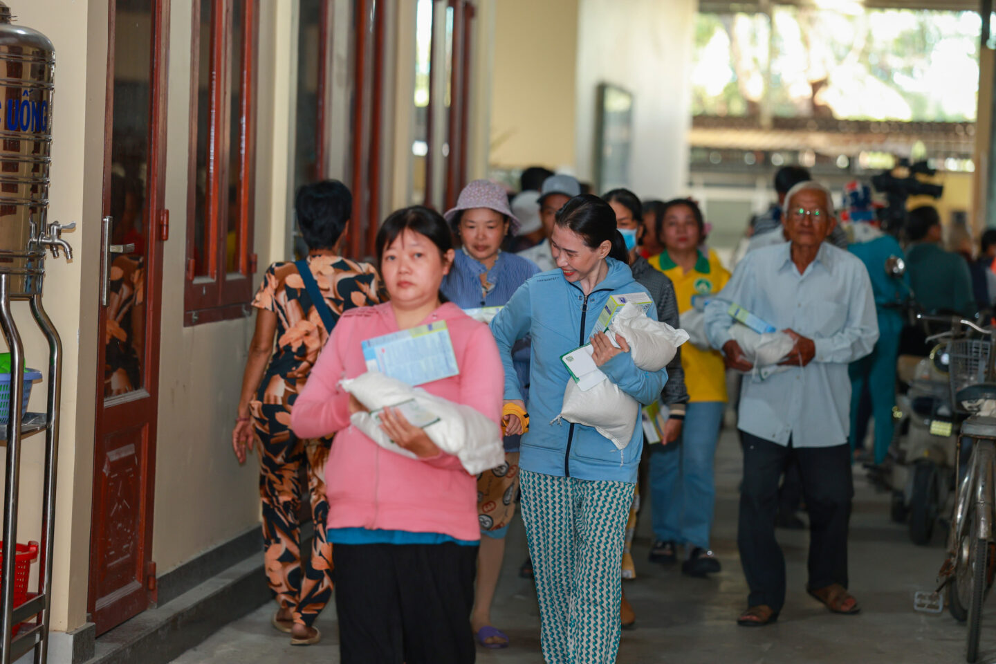 qua tet tuong van 079