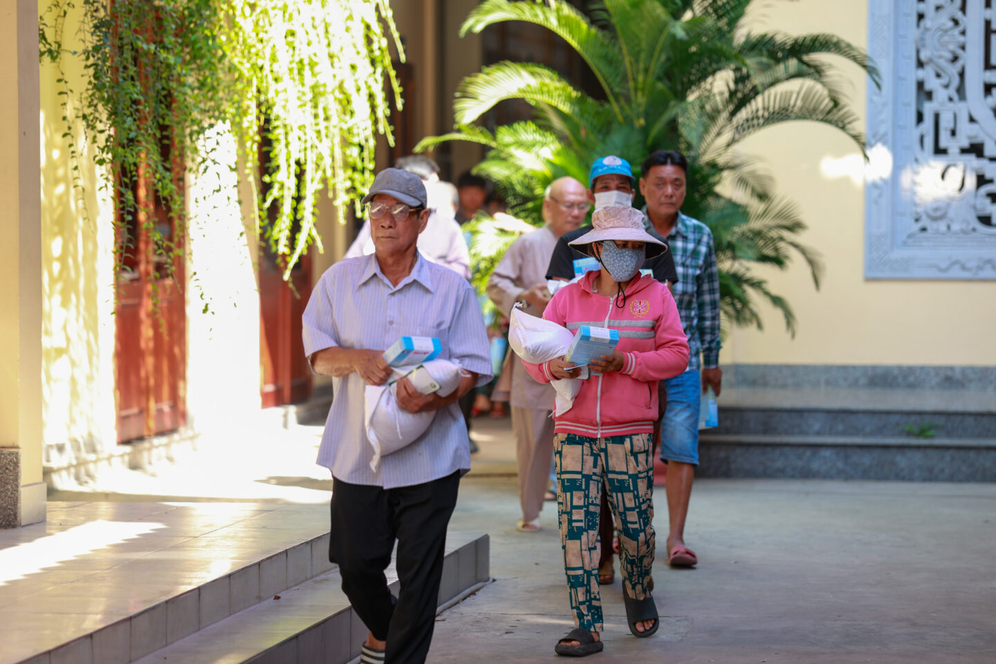 qua tet tuong van 083