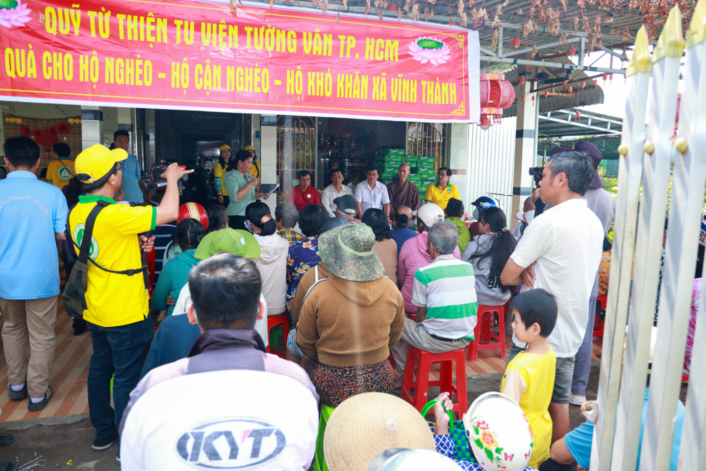 trao qua phong sanh 49