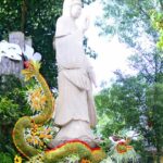 Bồ-tát Quán Thế Âm giữa cuộc đời via quan am 2107 1