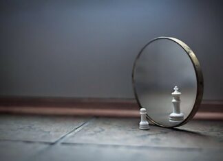 Đoạn trừ “cái tôi do suy tưởng” ảo tưởng
