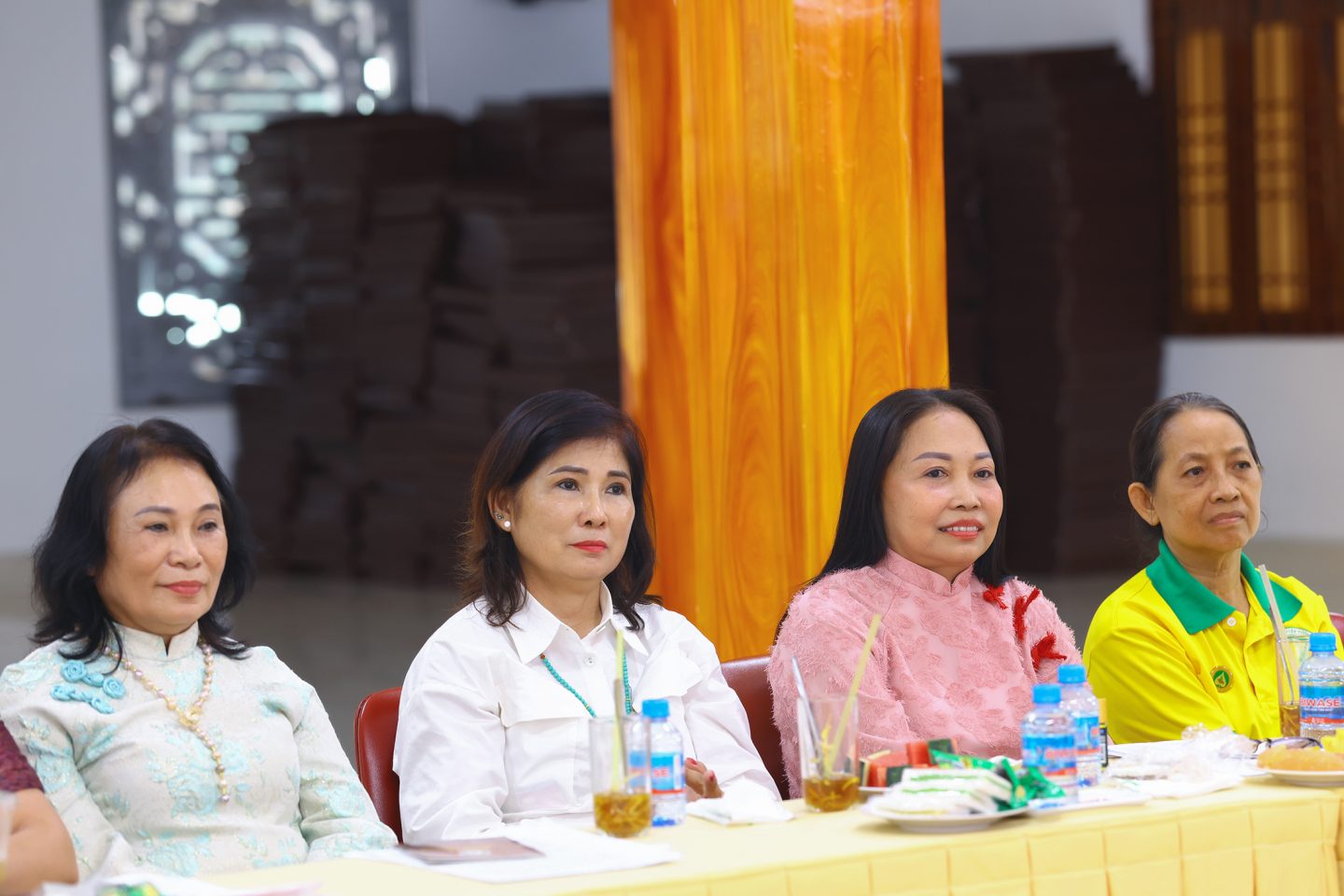 hop 6 thang dau nam 2026 (30)