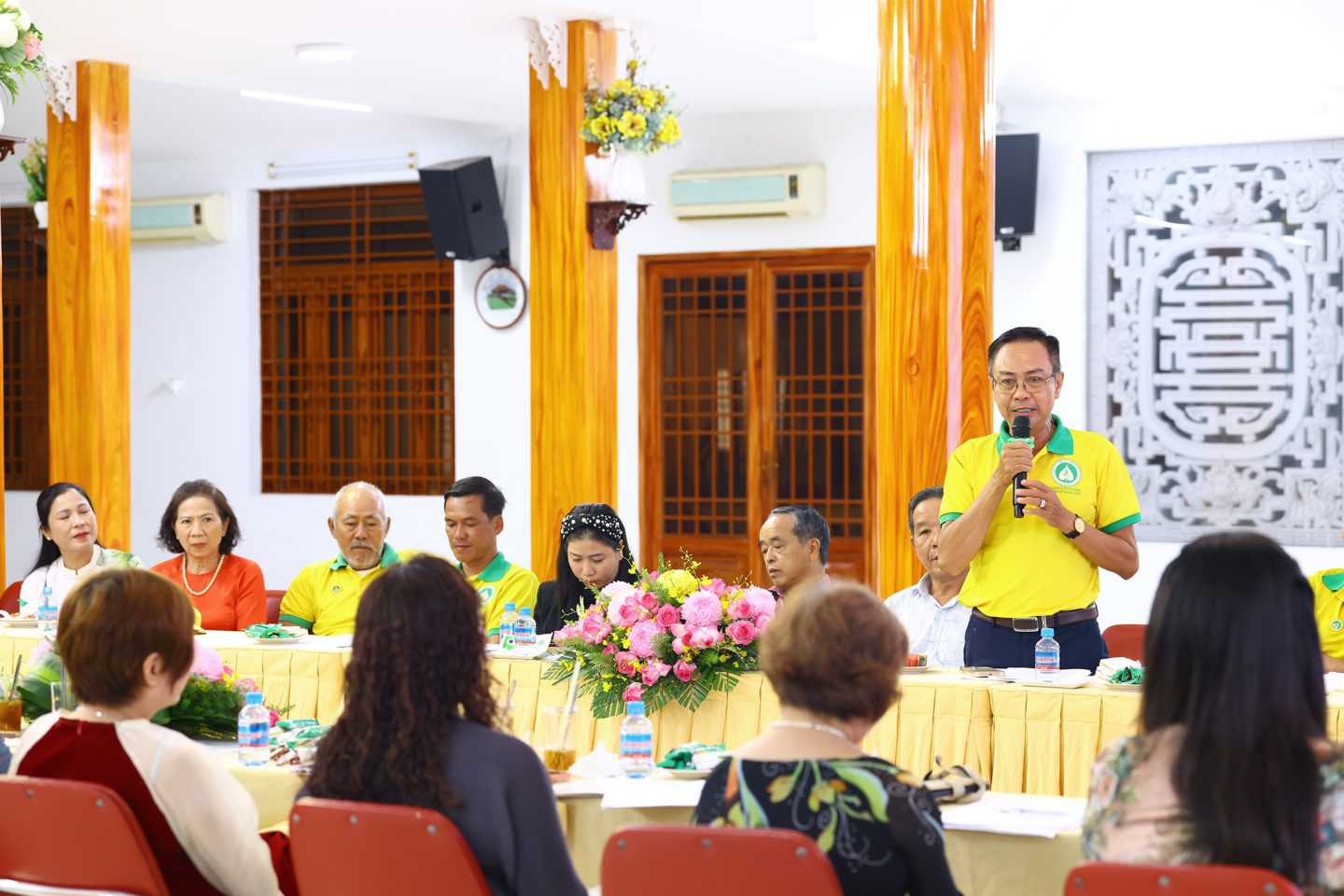 hop 6 thang dau nam 2026 (37) hop 6 thang dau nam 2026 (37)