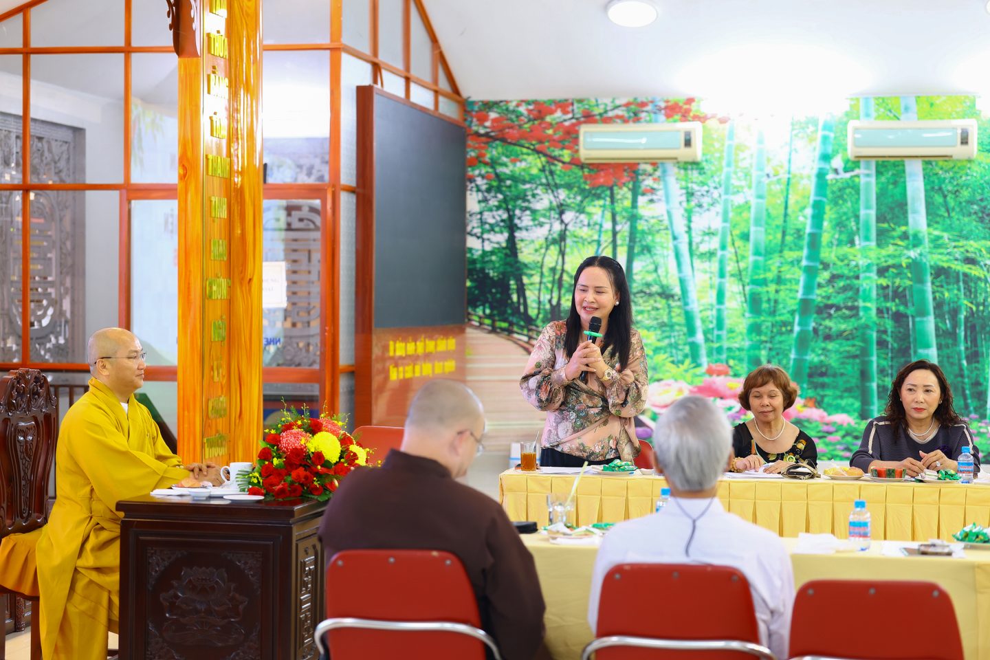 hop 6 thang dau nam 2026 (39)