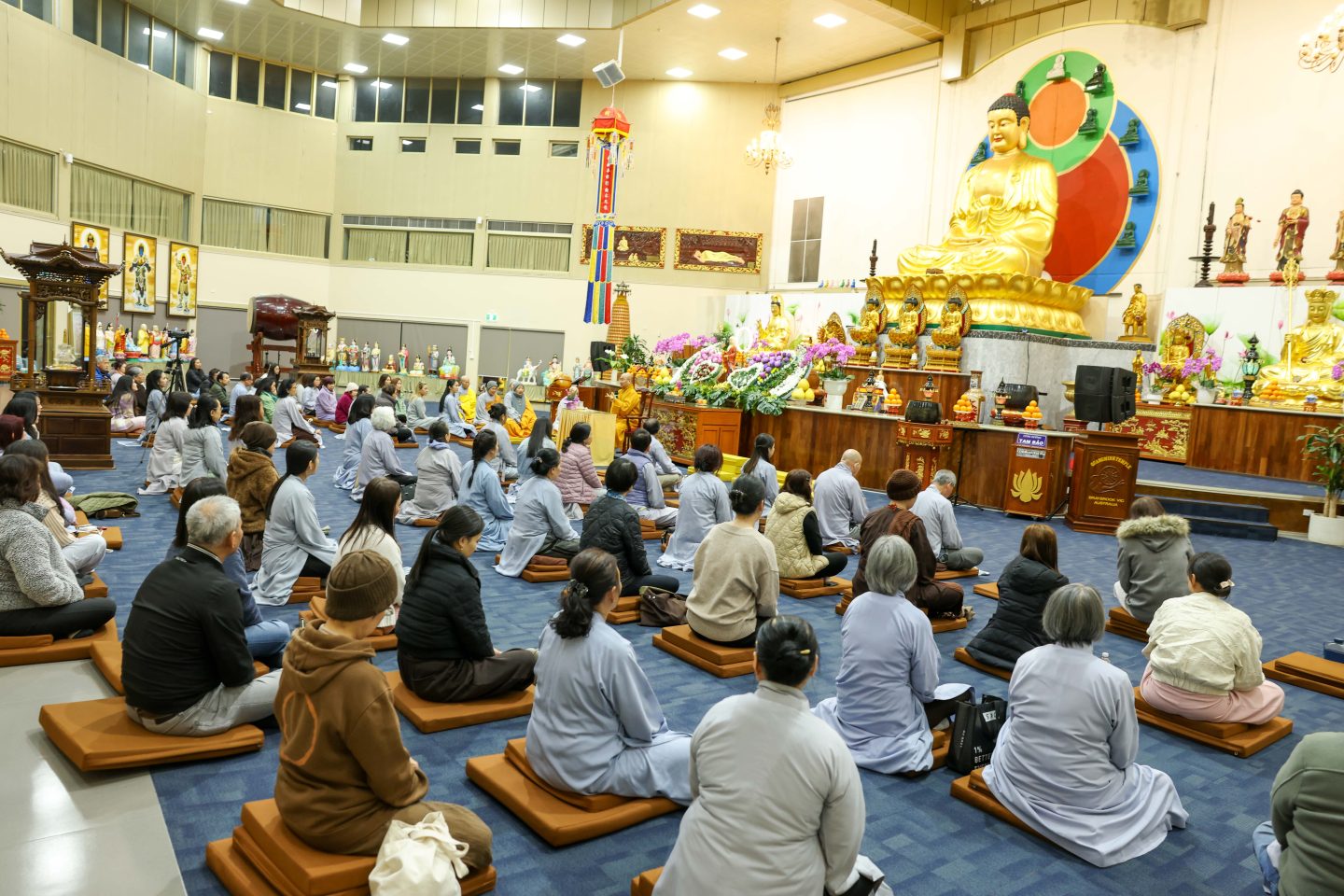 chua quang minh úc (4 of 8)