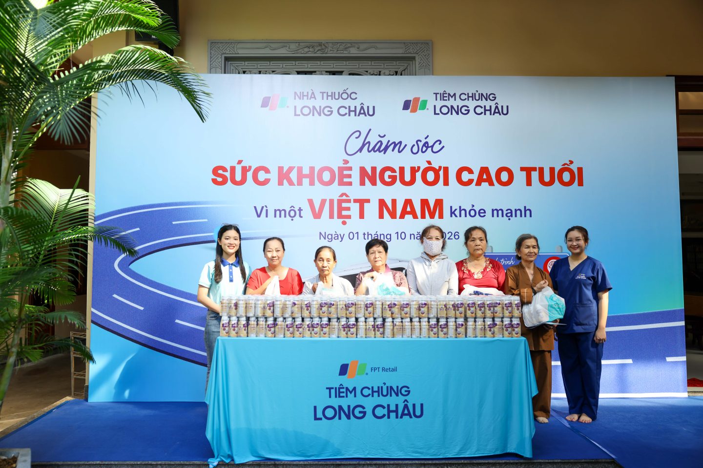 long chau (33 of 48)